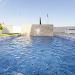 Exclusiva Villa pareada con parcela privada en Villamartin