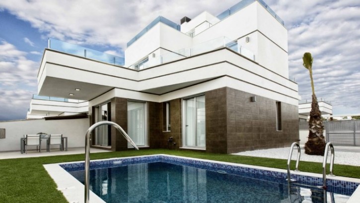 Modern Villas with private pool in Quesada