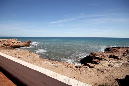 Villa dirèctement au bord du mer à Torrevieja