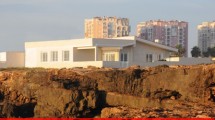 Villa dirèctement au bord du mer à Torrevieja