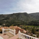 Chalet encantador con vistas bonitas a las montañas en Pedreguer