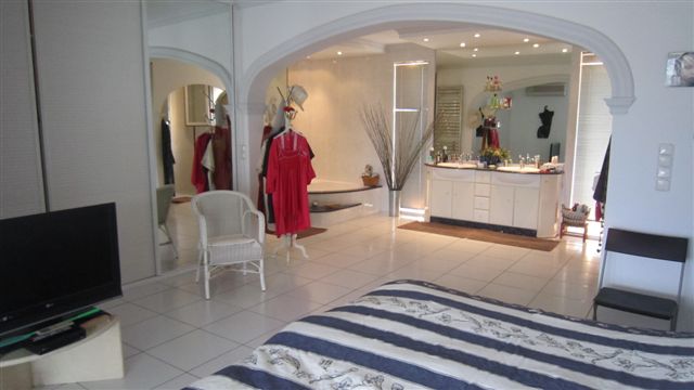 Huge house with panoramic views in Calpe