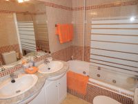 Well presented terraced house in Playa Flamenca