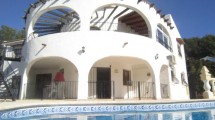 House with seaview 300m from the beach in Benissa