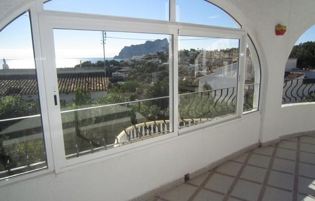 House with seaview 300m from the beach in Benissa