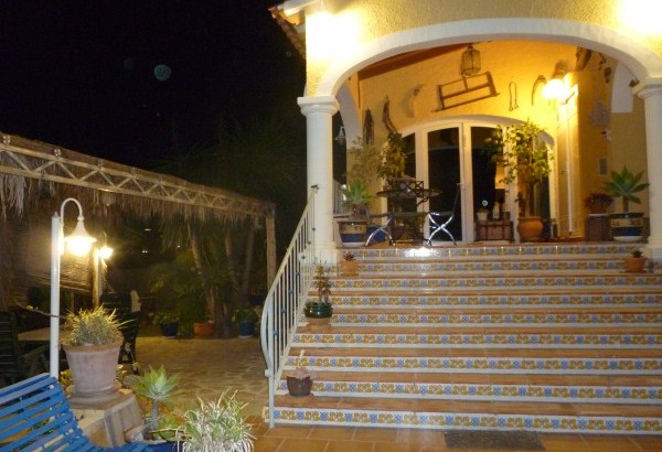 Attractive house with private pool in Moraira