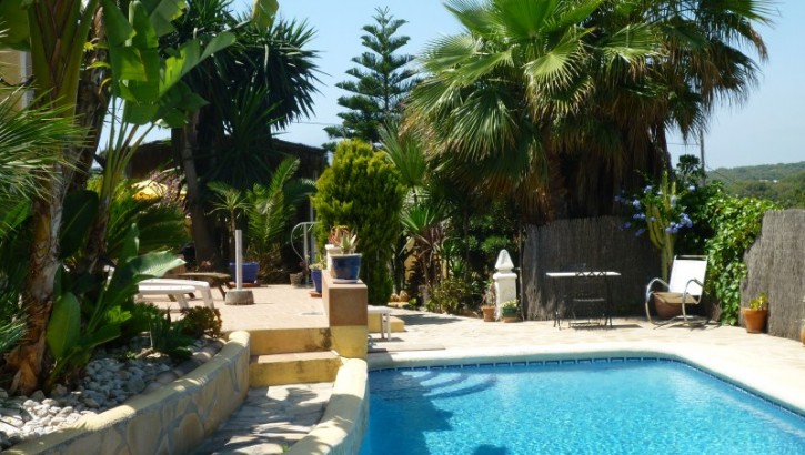 Attractive house with private pool in Moraira