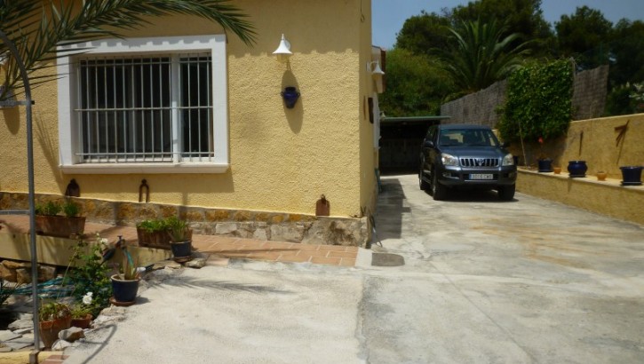 Attractive house with private pool in Moraira