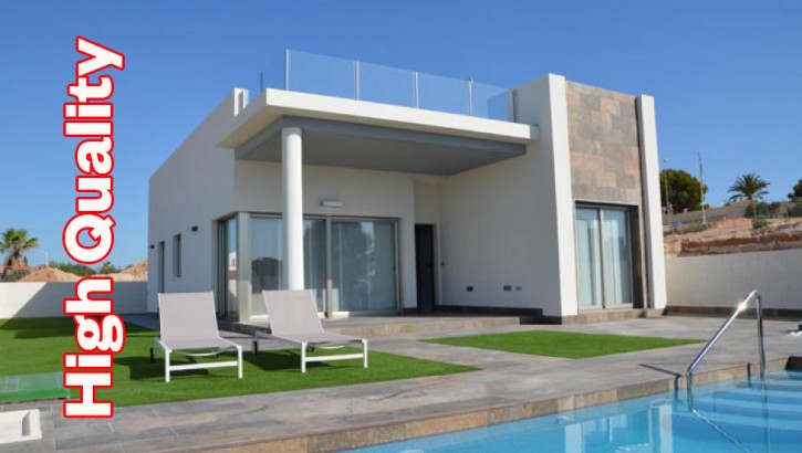 High-quality detached villas in Villamartin