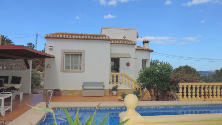 Charming property in Sanet y Negrals, Denia