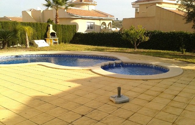 Huge villa in Quesada with sea views and pool