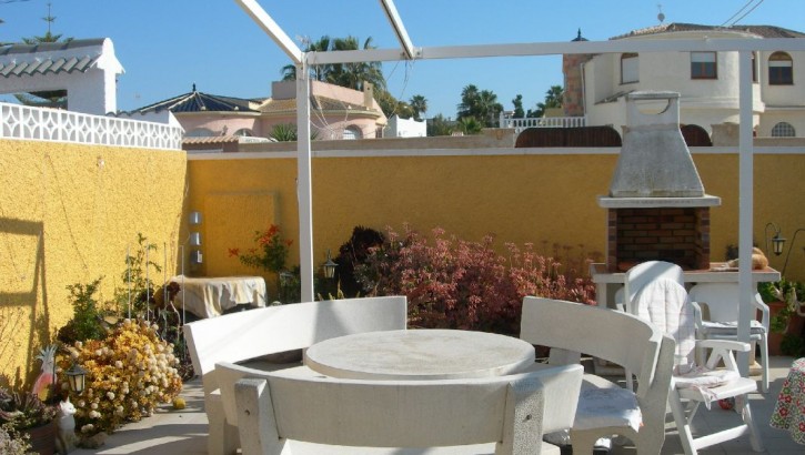 Detached villa with granny annex in San Luis, Torrevieja