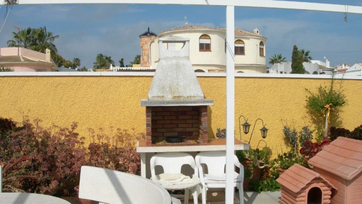 Detached villa with granny annex in San Luis, Torrevieja