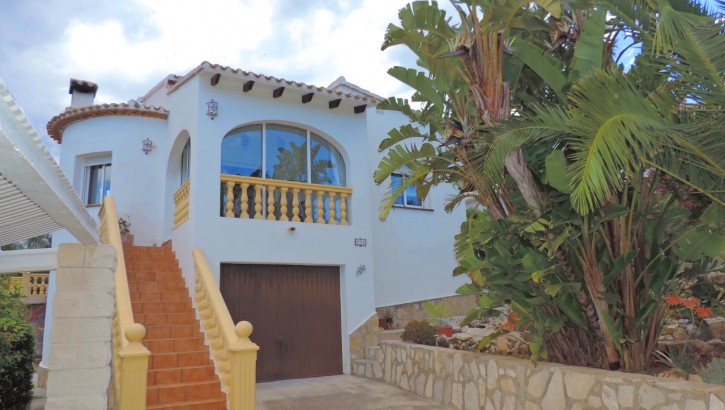 Charming property in Sanet y Negrals, Denia