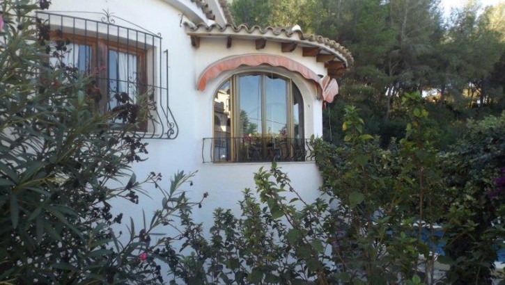 Sehr gepflegte Villa mit Pool in Moraira