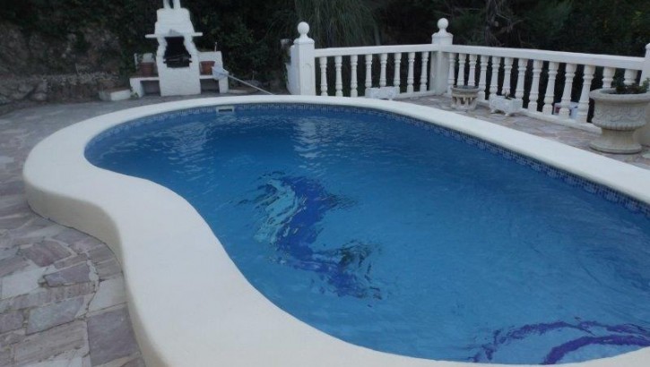 Charming villa with pool in Moraira