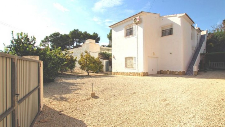 Bonita villa con piscina en Benissa