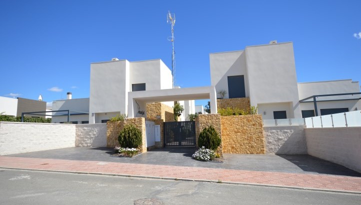 Freistehendes „Ibiza Stil“ Haus in Rojales