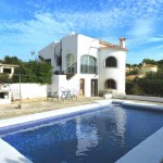 Villa grande con piscina y vistas en Calpe