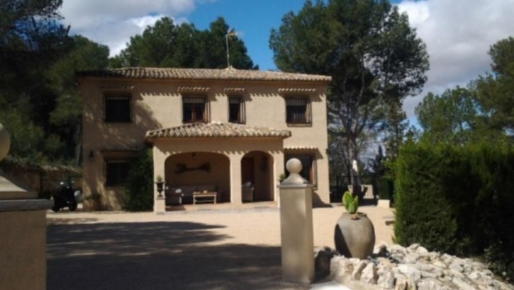 Finca Hermosa en Vall d’Albaida con espacio