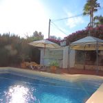 Villa con vistas y piscina en Denia