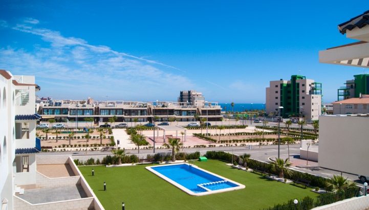 Apartments at the sea in Torre de la Horadada