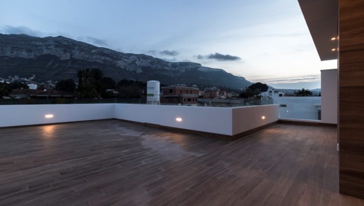 Neubauvillen in Stadt- und Strandnähe (Denia)