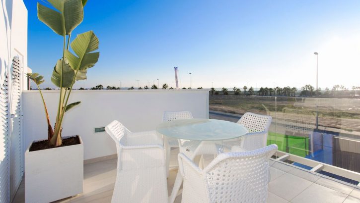 Lovely new villas near the sea in Guardamar