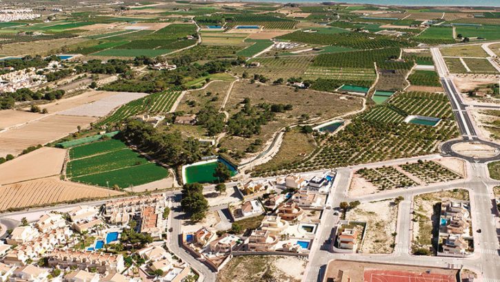 Belles maisons de ville à Quesada