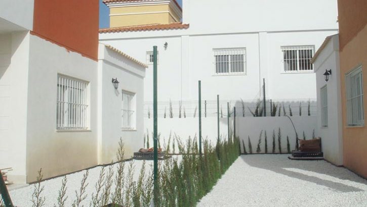 Neue Reihenhäuser in der Nähe von Alicante