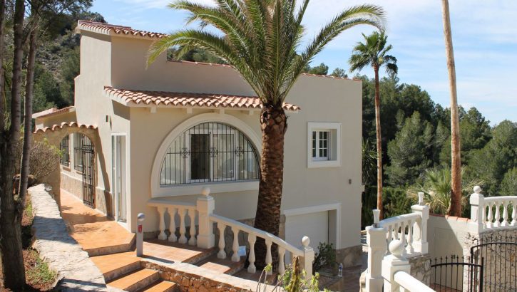 Beautiful villa in Denia with indoor pool