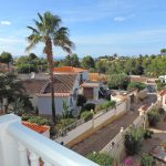 Villa hermosa con vistas y piscina en Denia