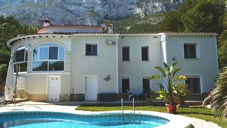 Belle villa à Denia, Montgo avec piscine