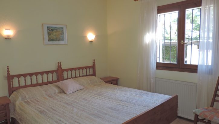 Charming villa with pool and views in Denia