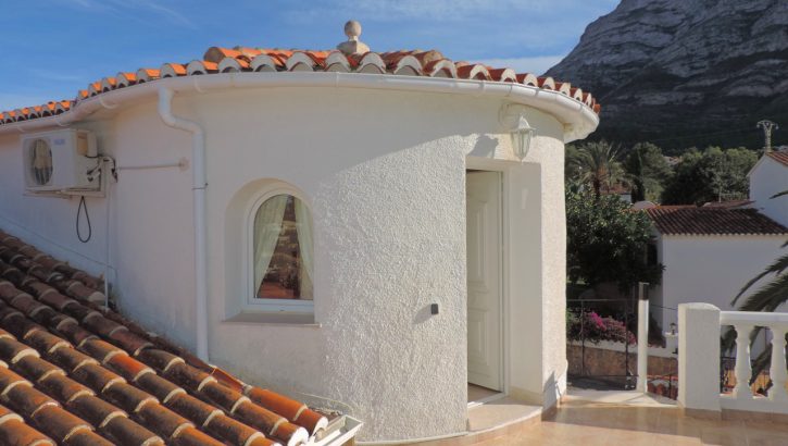 Gemütliche Villa mit Pool und Meerblick in Denia