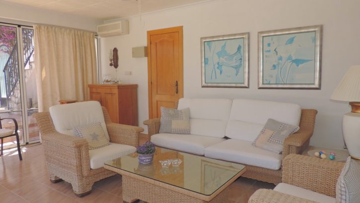 Nice villa with amazing views in Denia