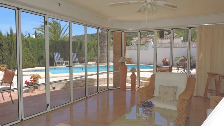 Schöne Villa mit tollem Ausblick in Denia