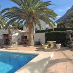 Charmante villa avec piscine et vues à Denia