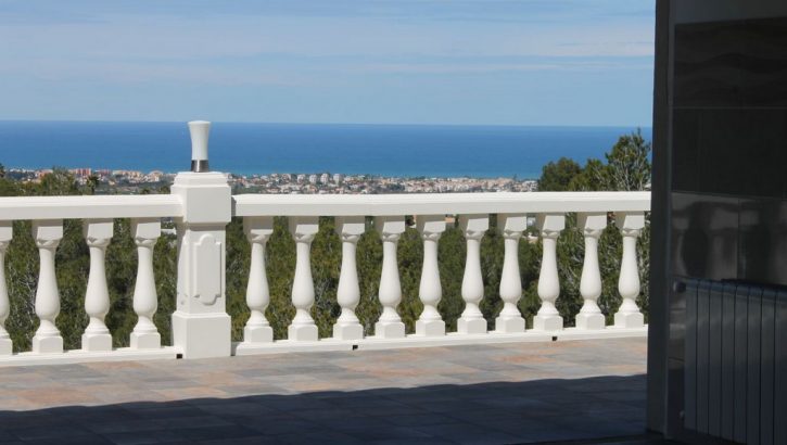 Beautiful villa in Denia with indoor pool