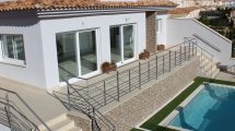 Keyready villas with pool in Aigües