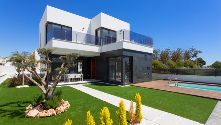 Modern villas with amazing views in Guardamar