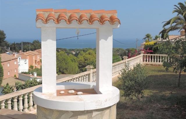 Villa in traumhaft ruhiger Lage mit Meerblick in Denia