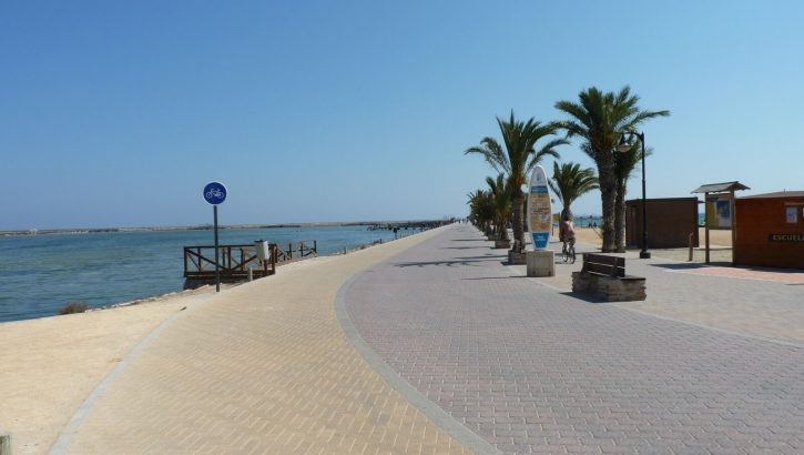 New townhouses in Santiago de la Ribera