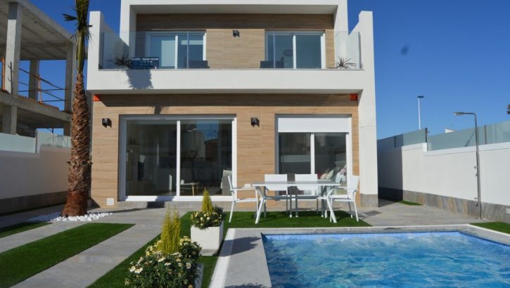 Villas cerca del mar en Pilar de la Horadada