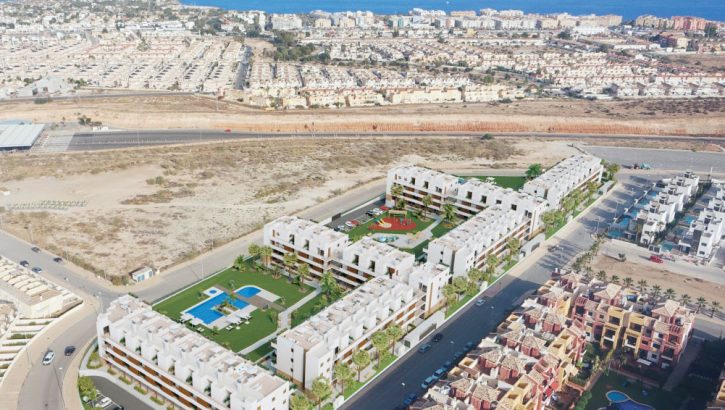 Modern apartments near the beach in Campoamor