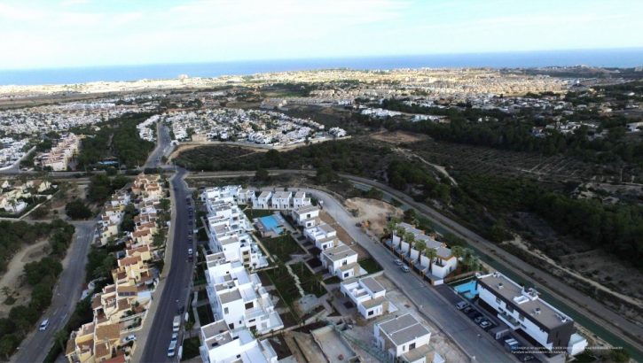 Modernas casas adosadas en Villamartin