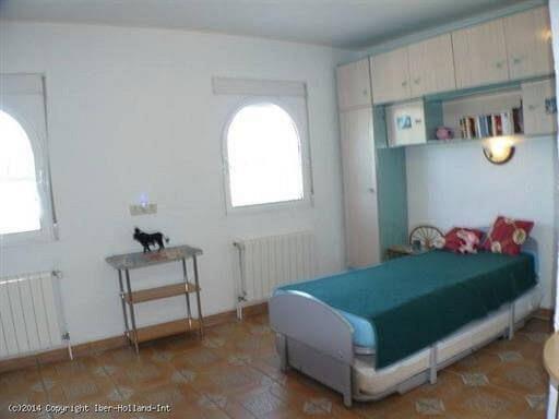 Finca only 400 m away from the sea at Els Poblets