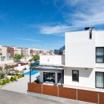 Villas nuevas con piscina en Torrevieja