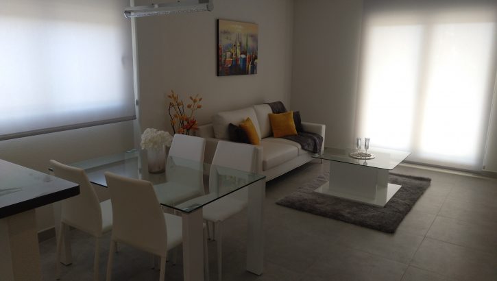 New apartments 200m away from Villamartin Golf