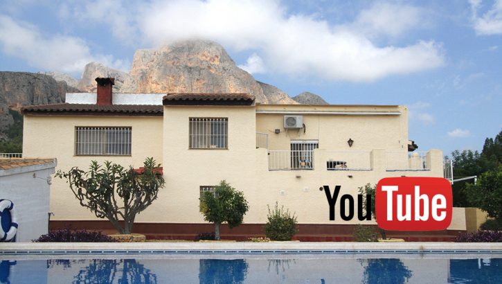 Country style villa on a huge plot in Polop Costa Blanca